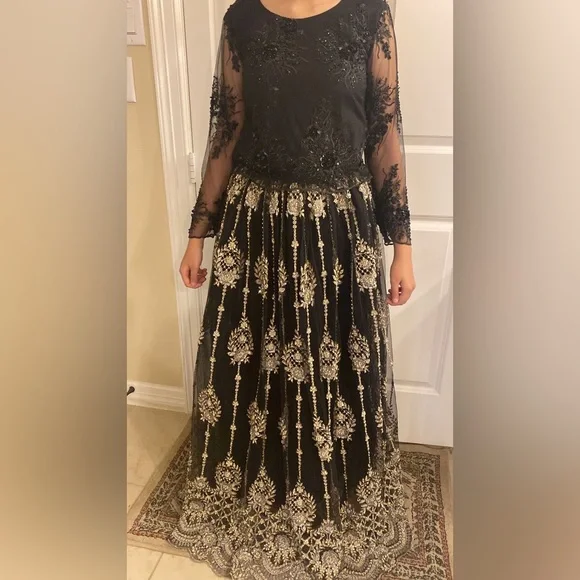 90s versace dress gold chains price Noer – Party Wear Black Pakistani Suit with Silk Shirt and Pants main image 1